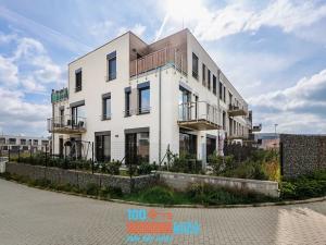 Pronájem bytu 2+kk, Praha - Lipence, Černošická, 48 m2
