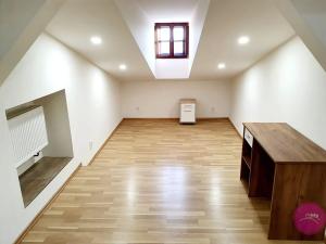 Pronájem bytu 2+kk, Olomouc, Dolní náměstí, 55 m2