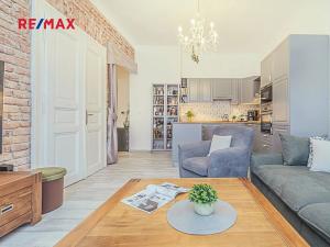 Prodej bytu 3+kk, Praha - Smíchov, Zborovská, 70 m2