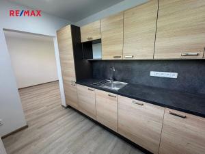 Pronájem bytu 2+1, Kladno, Havanská, 54 m2