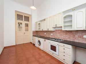 Pronájem bytu 3+1, Praha - Vinohrady, Mánesova, 90 m2