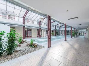 Pronájem kanceláře, Praha - Karlín, Sokolovská, 321 m2