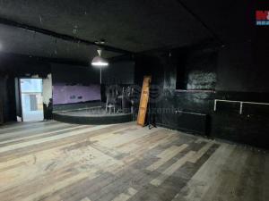 Pronájem obchodního prostoru, Kladno, T. G. Masaryka, 157 m2