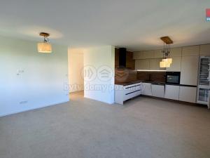 Prodej bytu 3+kk, Kopřivnice, Erbenova, 58 m2