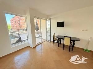 Prodej bytu 2+kk, Nesebar, Bulharsko, 73 m2