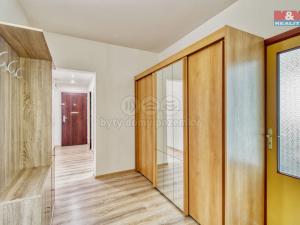 Prodej bytu 3+1, Jirkov, Mládežnická, 78 m2