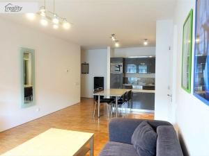 Pronájem bytu 2+kk, Praha - Žižkov, Prokopova, 62 m2