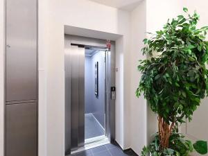 Prodej bytu 3+kk, Praha - Karlín, Peckova, 93 m2