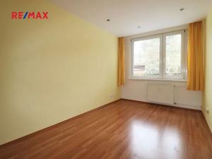 Pronájem bytu 3+1, Praha - Podolí, Hudečkova, 100 m2