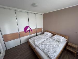 Prodej bytu 2+1, Olomouc, Řezáčova, 58 m2