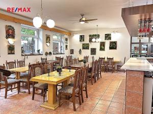 Pronájem restaurace, Praha - Újezd nad Lesy, Hodkovská, 190 m2