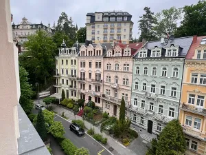 Prodej bytu 4+kk, Karlovy Vary, Sadová, 100 m2