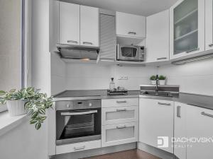 Prodej bytu 3+kk, Pardubice, Družstevní, 69 m2