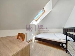 Pronájem bytu 3+1, Jindřichův Hradec, Na Hradbách, 74 m2