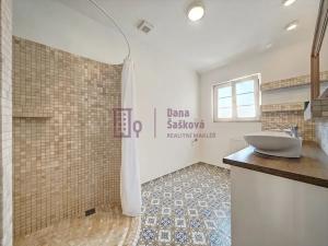 Pronájem bytu 3+1, Jindřichův Hradec, Na Hradbách, 74 m2