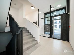 Pronájem bytu 2+kk, Praha - Nusle, Muzikova, 81 m2