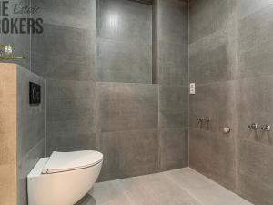 Prodej bytu 3+kk, Praha - Karlín, Pernerova, 105 m2
