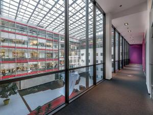 Pronájem kanceláře, Praha - Smíchov, Radlická, 511 m2