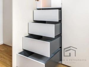 Pronájem bytu 2+kk, Praha - Nusle, U křížku, 41 m2