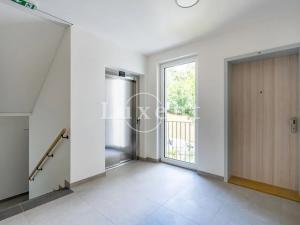 Pronájem bytu 3+kk, Praha - Smíchov, Holečkova, 85 m2