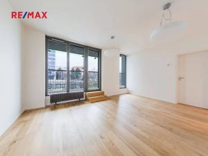 Prodej bytu 2+kk, Praha - Vršovice, Archangelská, 63 m2