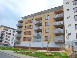 Pronájem bytu 2+kk, Praha - Čakovice, Tryskovická, 67 m2