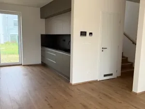 Pronájem rodinného domu, Chýně, Pražská, 130 m2