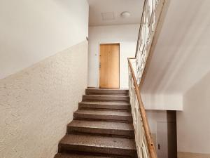 Pronájem bytu 1+kk, Praha - Žižkov, Buchovcova, 24 m2