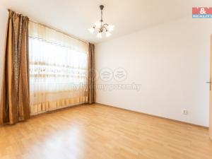 Pronájem rodinného domu, Jenštejn, Zlatnická, 158 m2