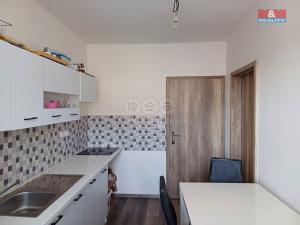 Prodej bytu 2+1, Pardubice - Zelené Předměstí, náměstí Dukelských hrdinů, 62 m2