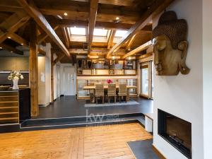 Pronájem bytu 3+kk, Praha - Dejvice, Šárecká, 141 m2