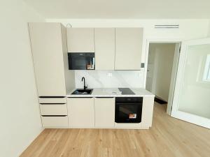 Prodej bytu 1+kk, Praha - Stodůlky, Hábova, 56 m2