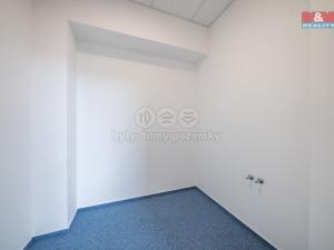 Pronájem obchodního prostoru, Modřice, Tyršova, 349 m2