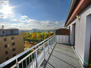 Pronájem bytu 2+kk, Praha - Štěrboholy, Andersenova, 40 m2