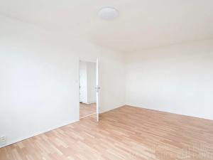 Pronájem bytu 2+kk, Praha - Kamýk, Rabyňská, 39 m2