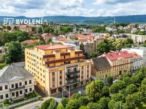 Pronájem restaurace, Teplice, U Nových lázní, 541 m2