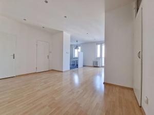 Pronájem bytu 1+kk, Praha - Vinohrady, Ondříčkova, 42 m2