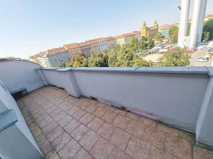 Pronájem bytu 1+kk, Praha - Vinohrady, Ondříčkova, 42 m2