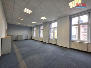 Pronájem kanceláře, Cheb, Májová, 12 m2