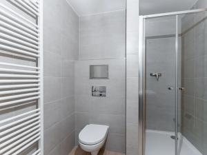 Pronájem bytu 1+kk, Praha - Vysočany, Strnadových, 33 m2