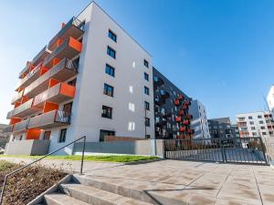 Pronájem bytu 1+kk, Praha - Vysočany, Strnadových, 33 m2