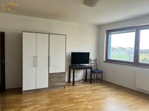 Pronájem bytu 1+kk, Praha - Střížkov, Teplická, 31 m2