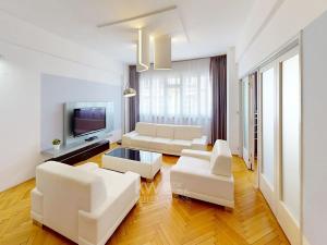 Pronájem bytu 3+1, Praha - Nové Město, Krakovská, 120 m2
