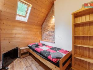Prodej rodinného domu, Loket - Údolí, 180 m2