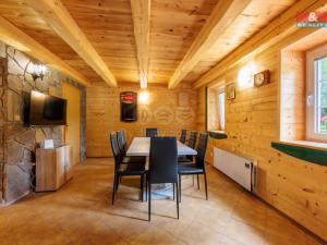 Prodej rodinného domu, Loket - Údolí, 180 m2