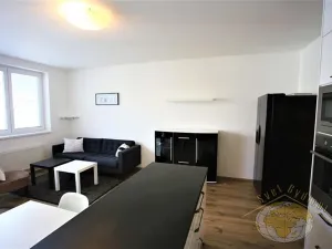 Pronájem bytu 3+kk, Praha - Hostivař, Rižská, 70 m2