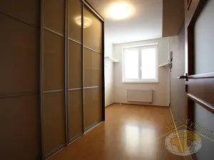 Pronájem bytu 3+kk, Praha - Hostivař, Rižská, 70 m2