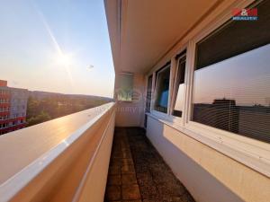Pronájem bytu 1+kk, Praha - Prosek, Lovosická, 34 m2