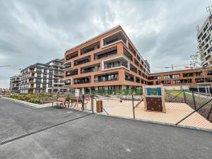 Pronájem bytu 2+kk, Praha - Hloubětín, Domalípova, 59 m2