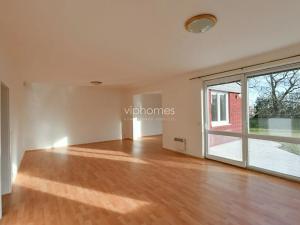Pronájem vily, Horoměřice, Za Dvorem, 220 m2